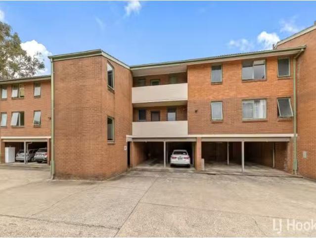 Apartment for rent in Weetangera, Australian Capital Territory