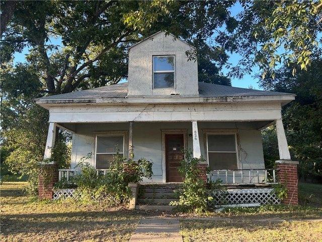 House for sale in Neodesha, Wilson County