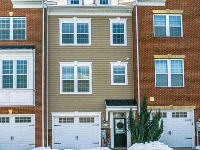 Townhouse for sale in Pasadena, Maryland