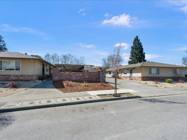 Property for sale in Gilroy, California