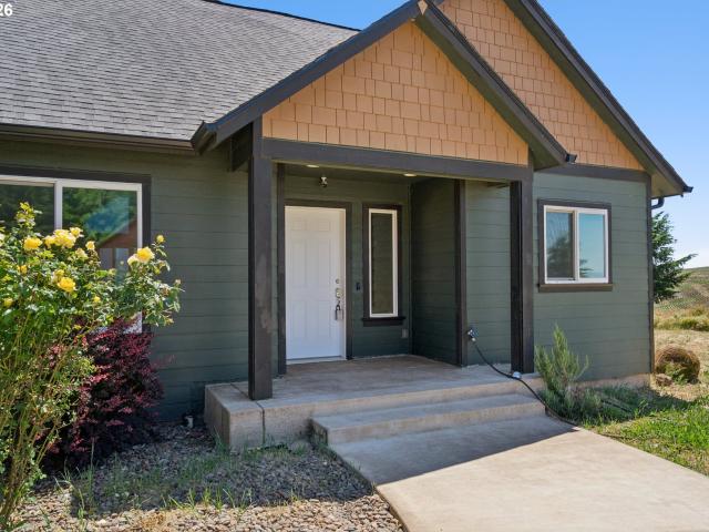 House for sale in Oregonia