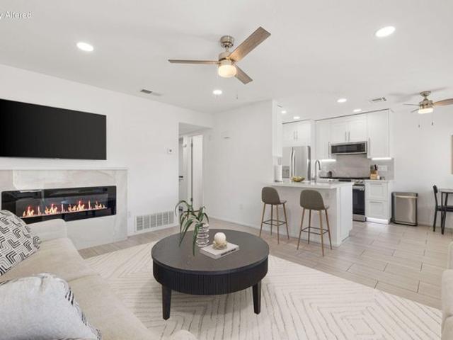 Condo for sale in Indio, Riverside County