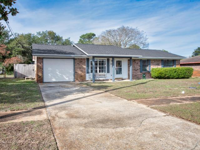 House for sale in Mary Esther, Florida