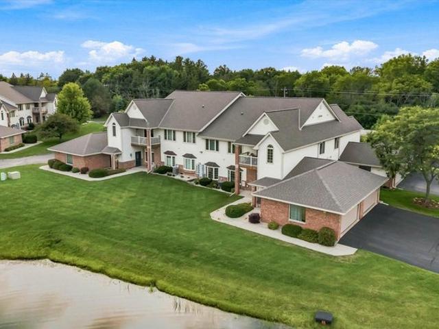 Condo for sale in Grafton, Wisconsin