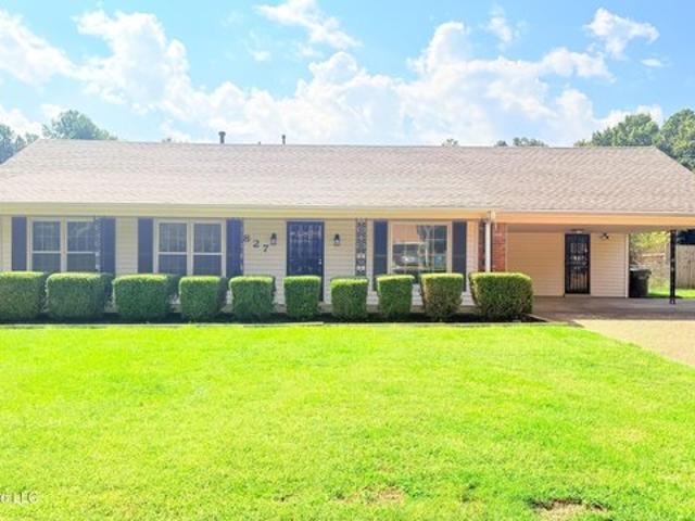 House for sale in Southaven, Mississippi