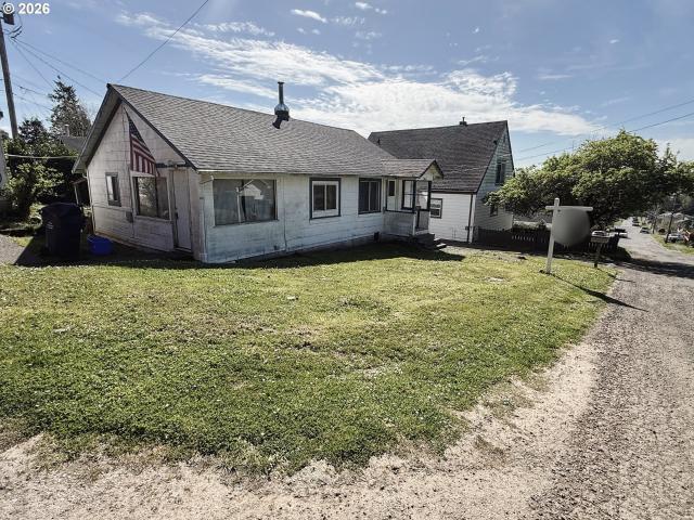 House for sale in Oregonia