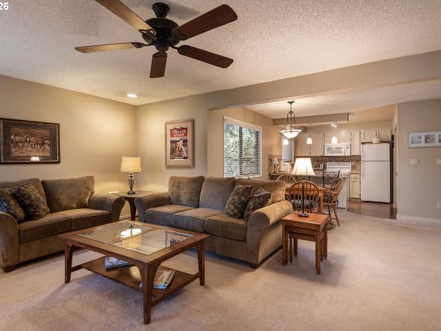 Condo for sale in Oregonia