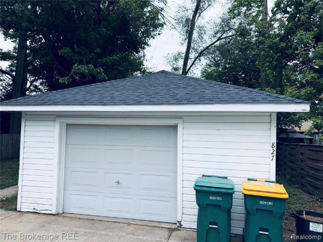 House for sale in Flushing, Michigan