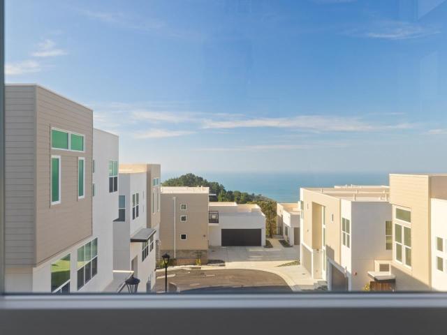 Condo for sale in San Mateo, California
