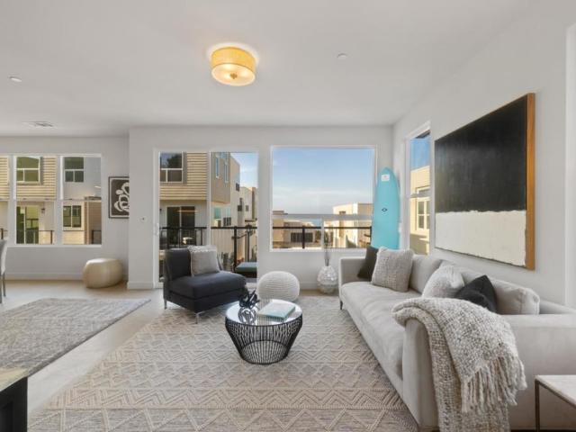 Condo for sale in San Mateo, California
