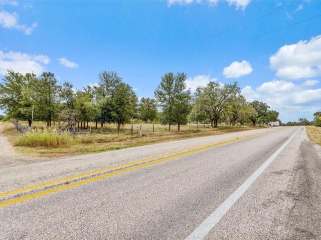 Land for sale in Lockhart, Texas