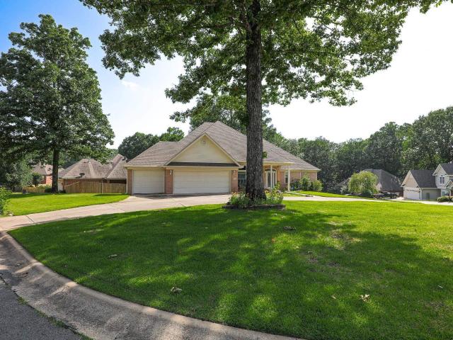 House for sale in Ark