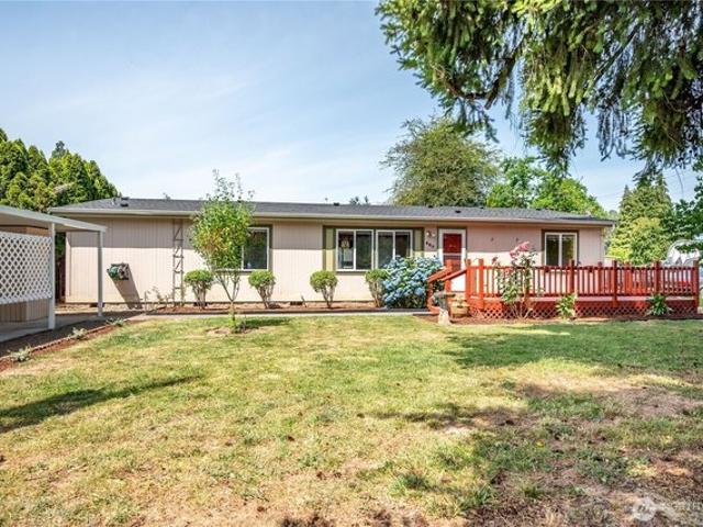 House for sale in Castle Rock, Washington