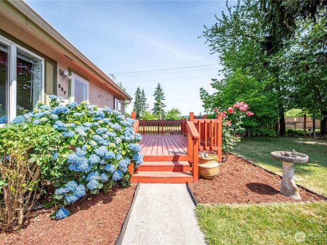 House for sale in Castle Rock, Washington