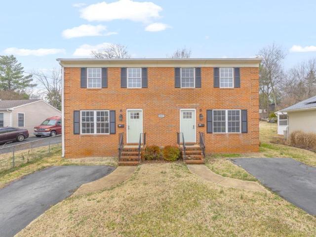 Townhouse for sale in Virginia