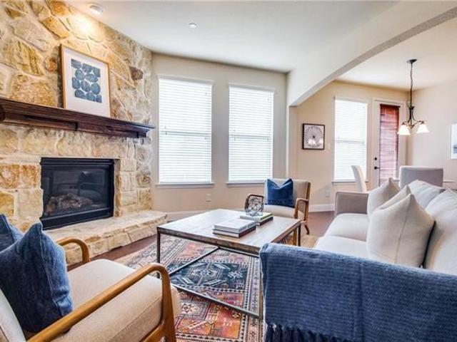 Townhouse for sale in Allen, Texas
