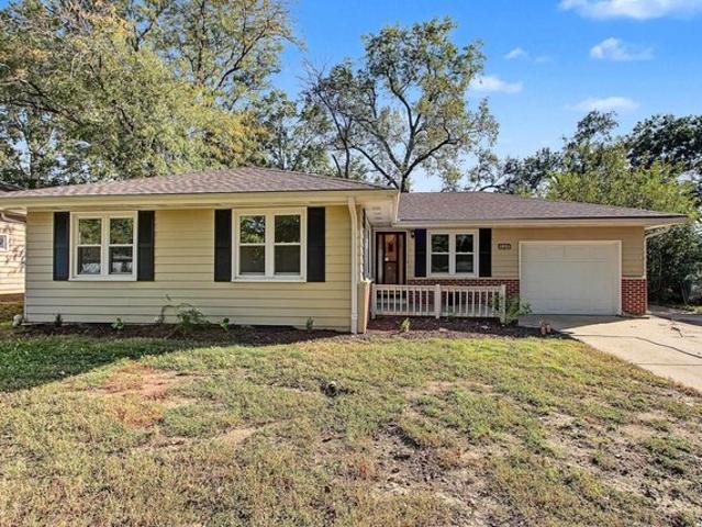 House for sale in Centennial, Lawrence