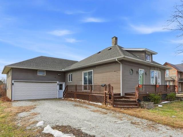 House for sale in Washington, Iowa