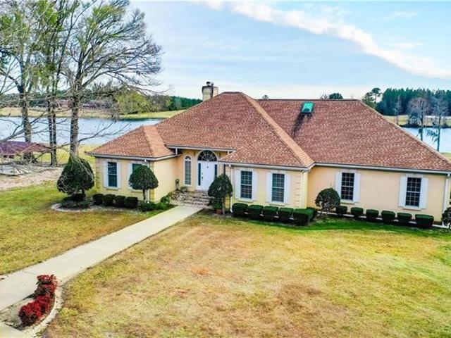 House for sale in Waycross, Georgia