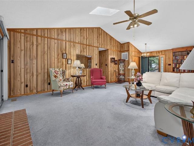 House for sale in Burnside Farms, Mechanicsville