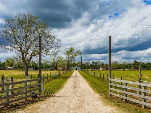 Farm for sale in Van Vleck, Texas