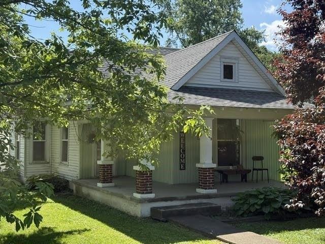House for sale in Williamsburg, Indiana