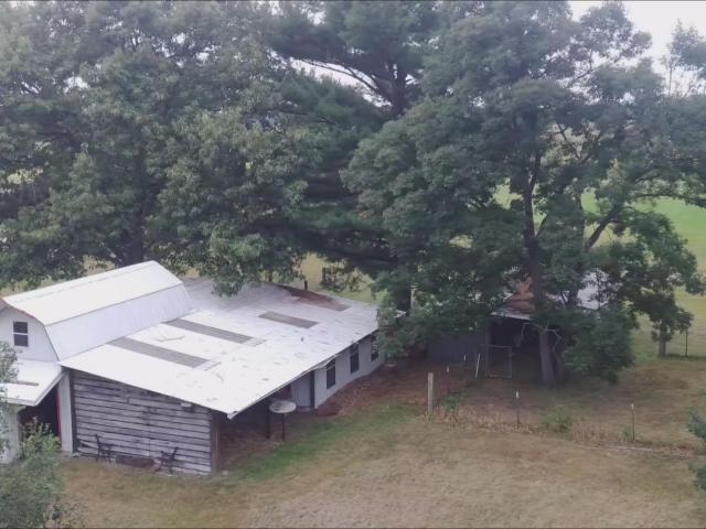 House for sale in De Motte, Jasper County