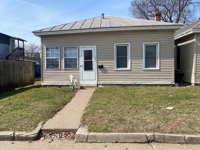 Commercial for sale in Washburn, La Crosse