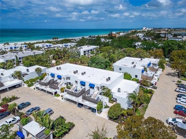 Condo for sale in Longboat Key, Florida