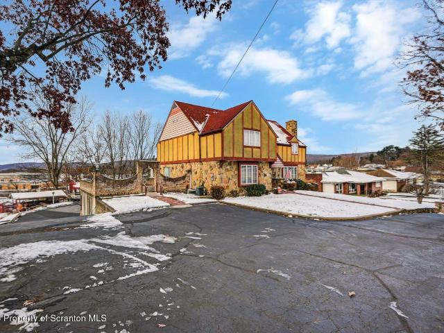 House for sale in Old Forge, Pennsylvania