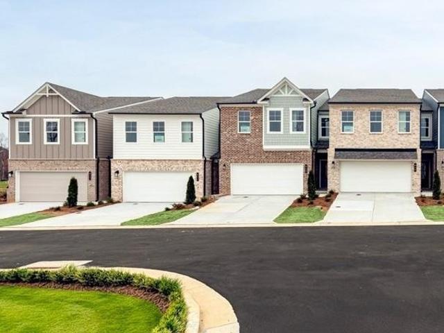 Townhouse for sale in Loganville, Walton County
