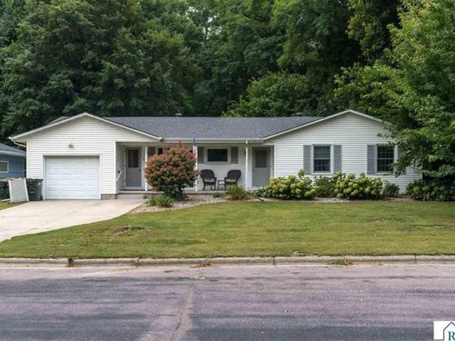House for sale in Saint Peter, Minnesota