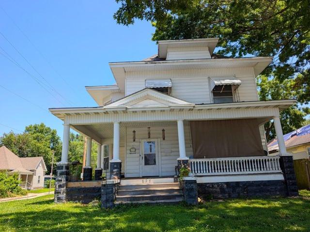 House for sale in Springfield, Missouri