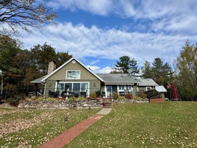 House for sale in Gwinn, Michigan