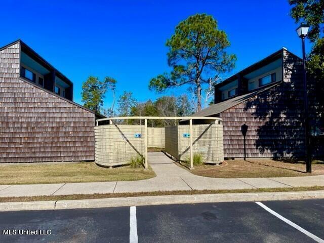 Condo for sale in Gulfport, Mississippi