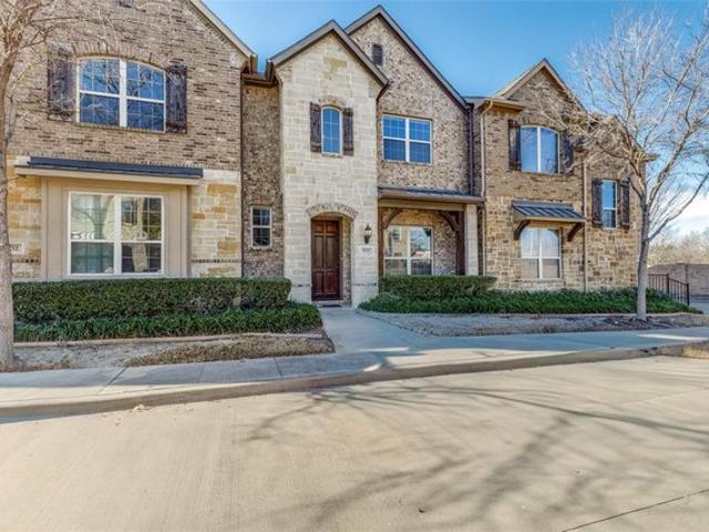 Townhouse for sale in Richardson, Texas