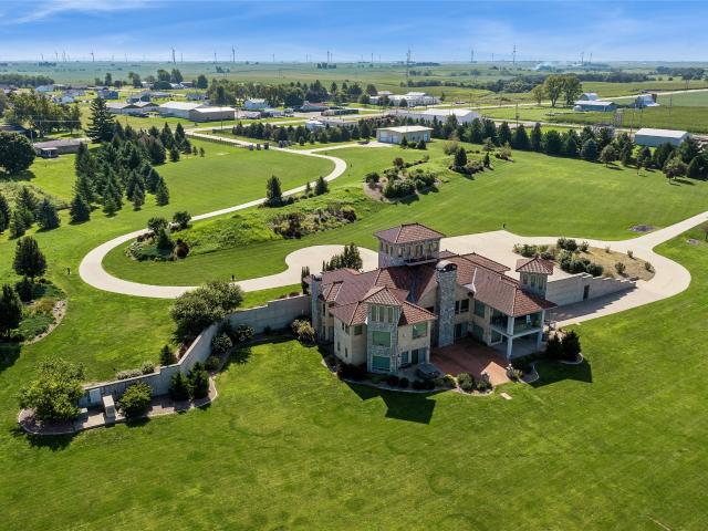 House for sale in Montezuma, Iowa