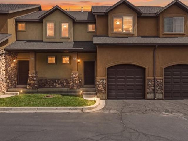 Townhouse for sale in Pleasant Grove, Utah