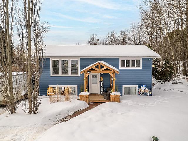 House for sale in Wedgewood, Alberta