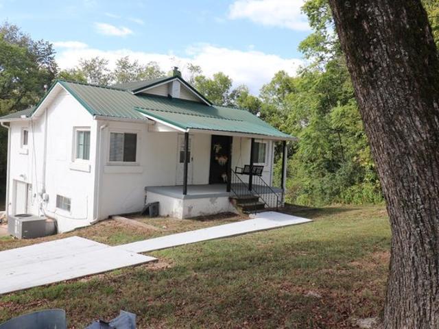 House for sale in Mount Pleasant, Middle Tennessee