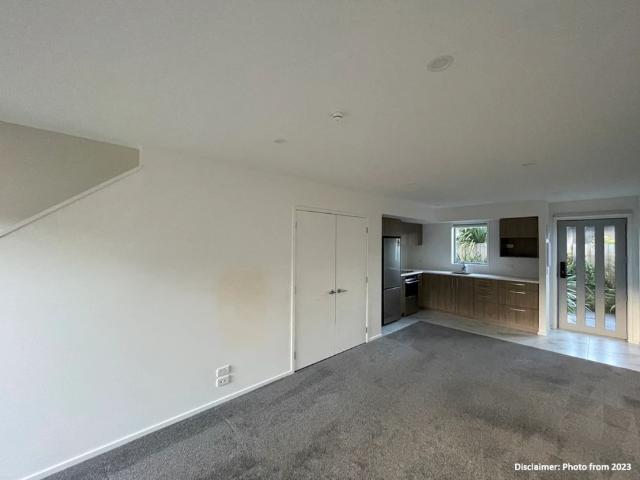 Townhouse for rent in Heathcote, Canterbury