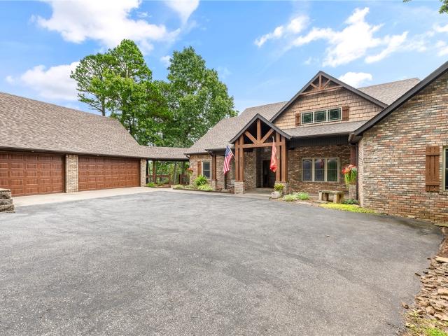 House for sale in Ark