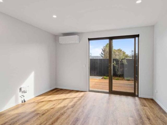 Apartment for rent in Oakura, Canterbury