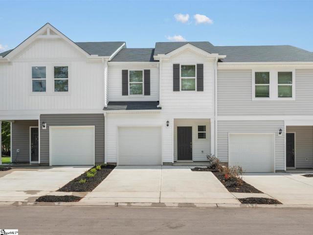 Townhouse for sale in Lyman