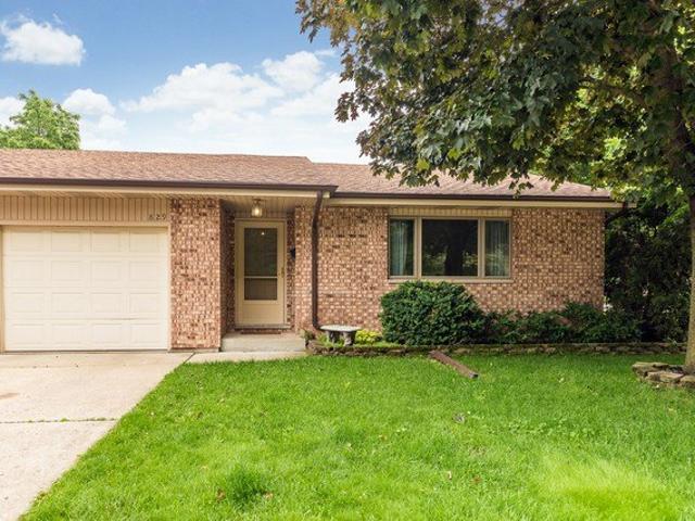 Townhouse for sale in Joliet, Illinois