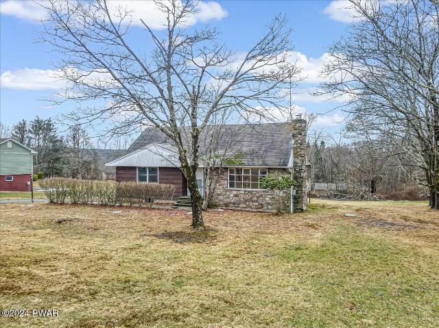 Property for rent in White Mills, Pennsylvania