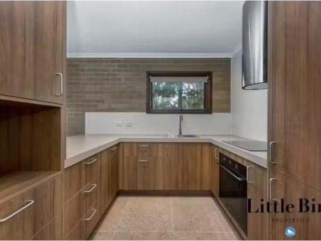 Apartment for rent in Lyneham, North Canberra