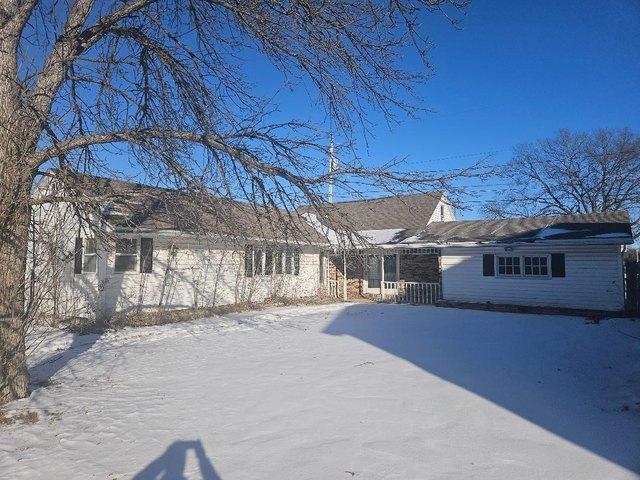 House for sale in Manchester, Iowa