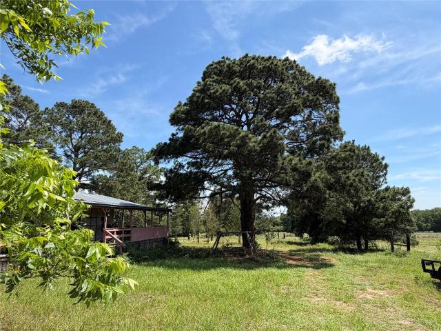 Property for rent in Mc Dade, Texas