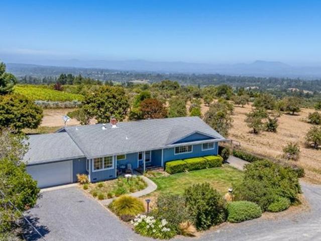 House for sale in Sebastopol, California